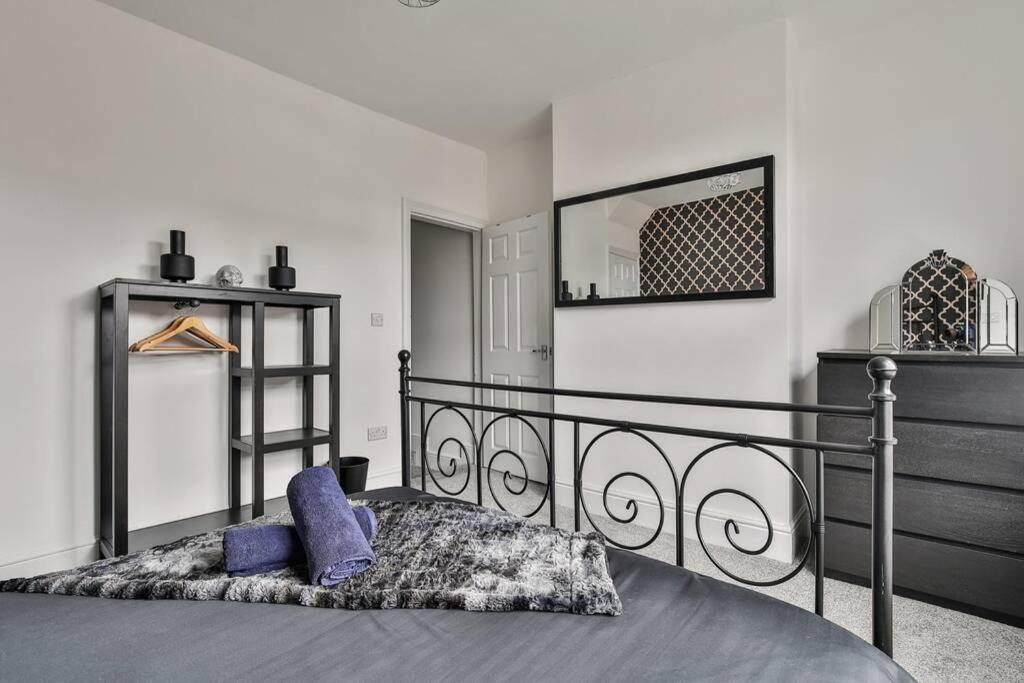 Refurbished Plush Property Great Transport Links شيفيلد المظهر الخارجي الصورة